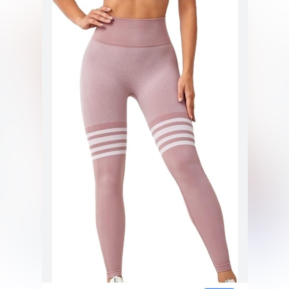 BUTT LIFTING HI-RISE COMFORT LEGGINGS - SIZE MEDIUM, MAUVE PINK, GREAT CONDITION - Picture 2 of 10